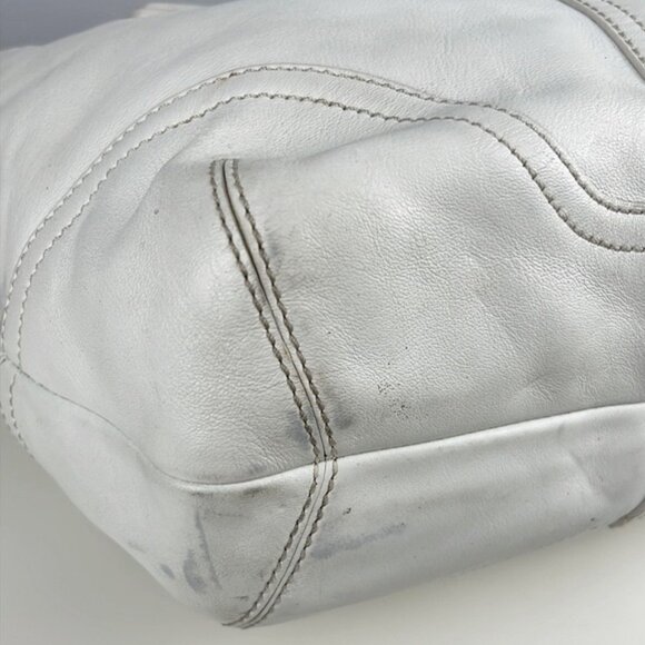 Vintage Coach Y2K White Leather Buckle Zipper Shoulder Bag 9544 - Picture 6 of 16